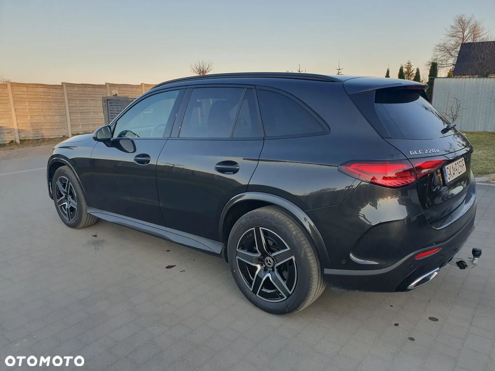 Mercedes-Benz GLC ver-220-d-4matic-9g--tronic-edition-amg-line - 6