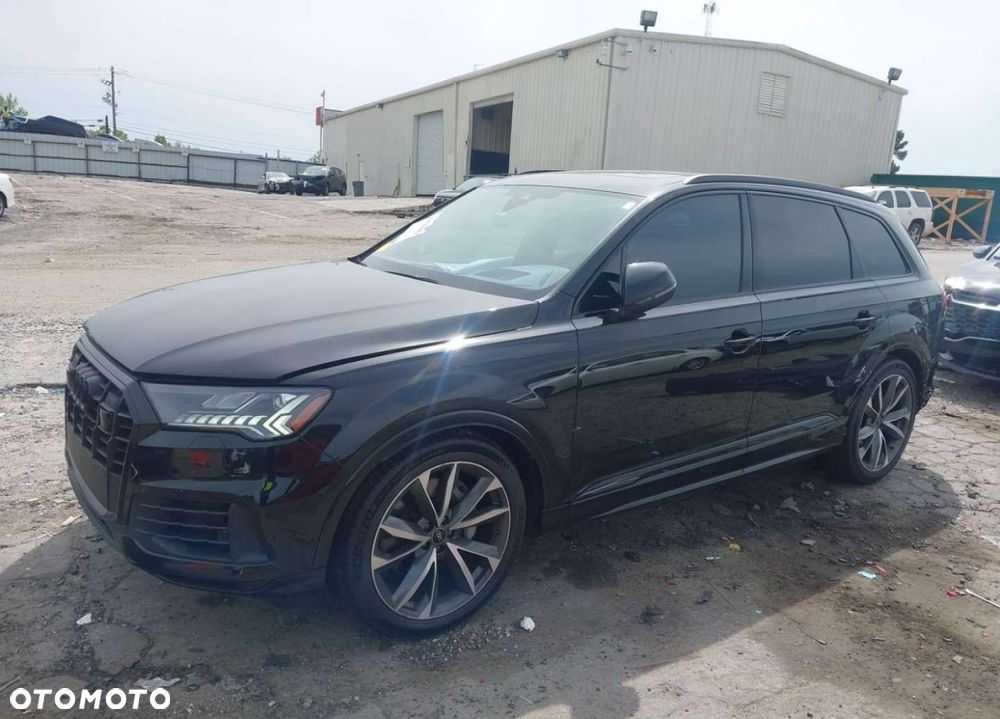 Audi Q7 - 3