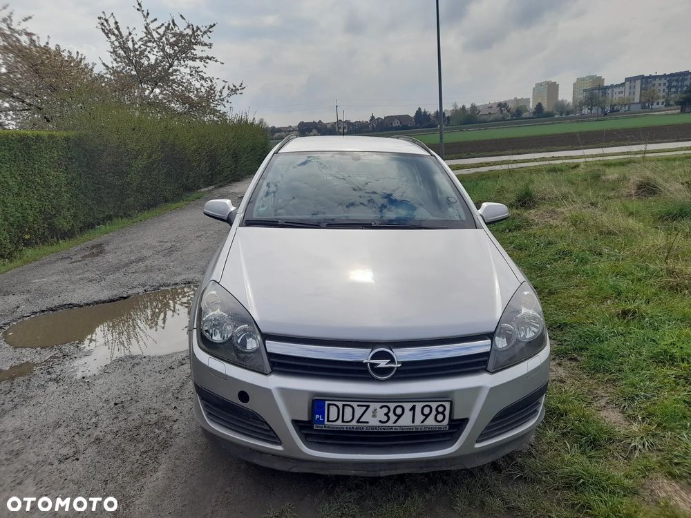 Opel Astra 1.6 Essentia - 1