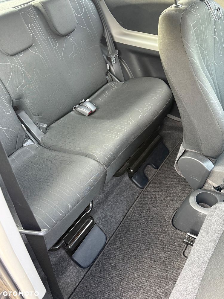 Toyota Yaris 1.33 VVT-i Executive - 10