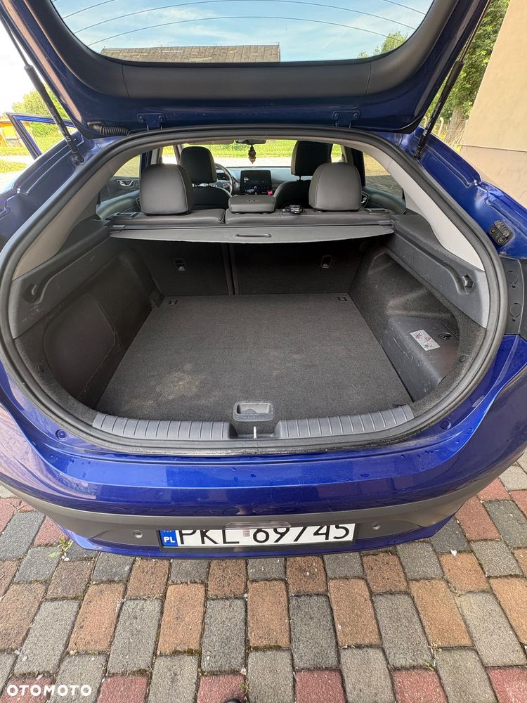Hyundai IONIQ 1.6 GDI Premium - 17