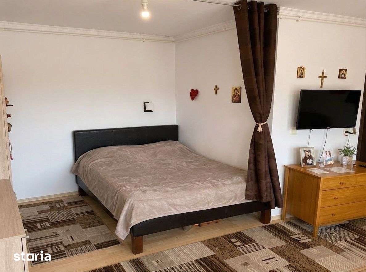Apartament, 40mp, etaj intermediar, parcare, terasa 25mp, zona Petrom — fotografia 3