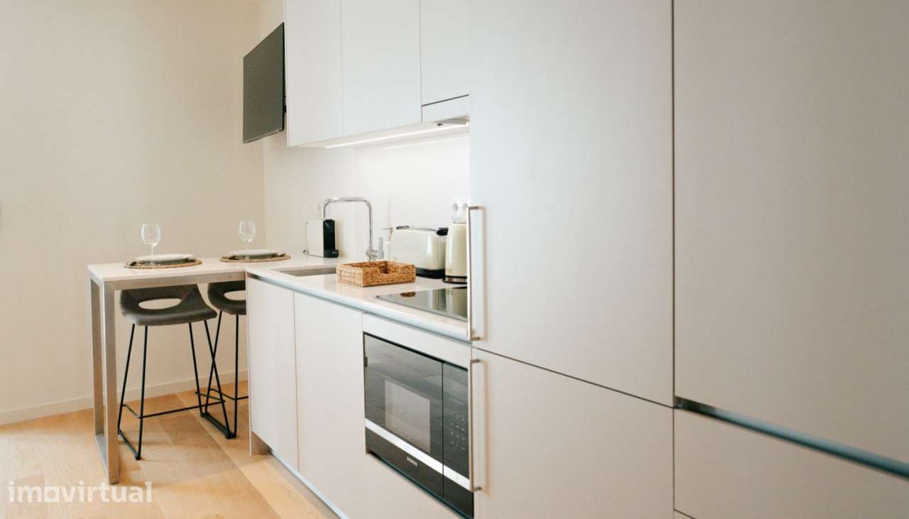 Apartamento turístico T0 à venda no centro do Porto - Grande imagem: 5/14