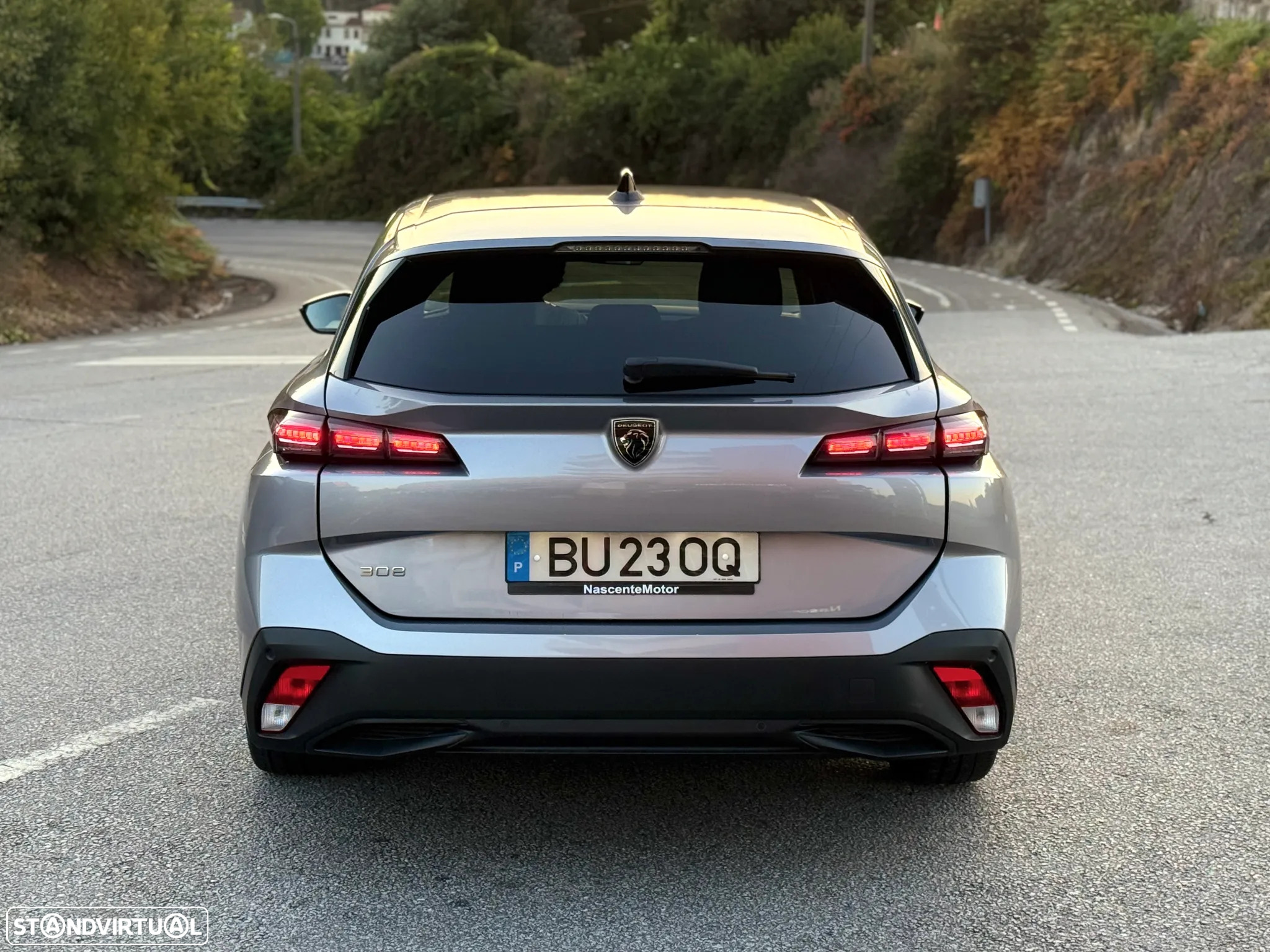 Peugeot 308 SW 1.2 PureTech Active J17 - 16