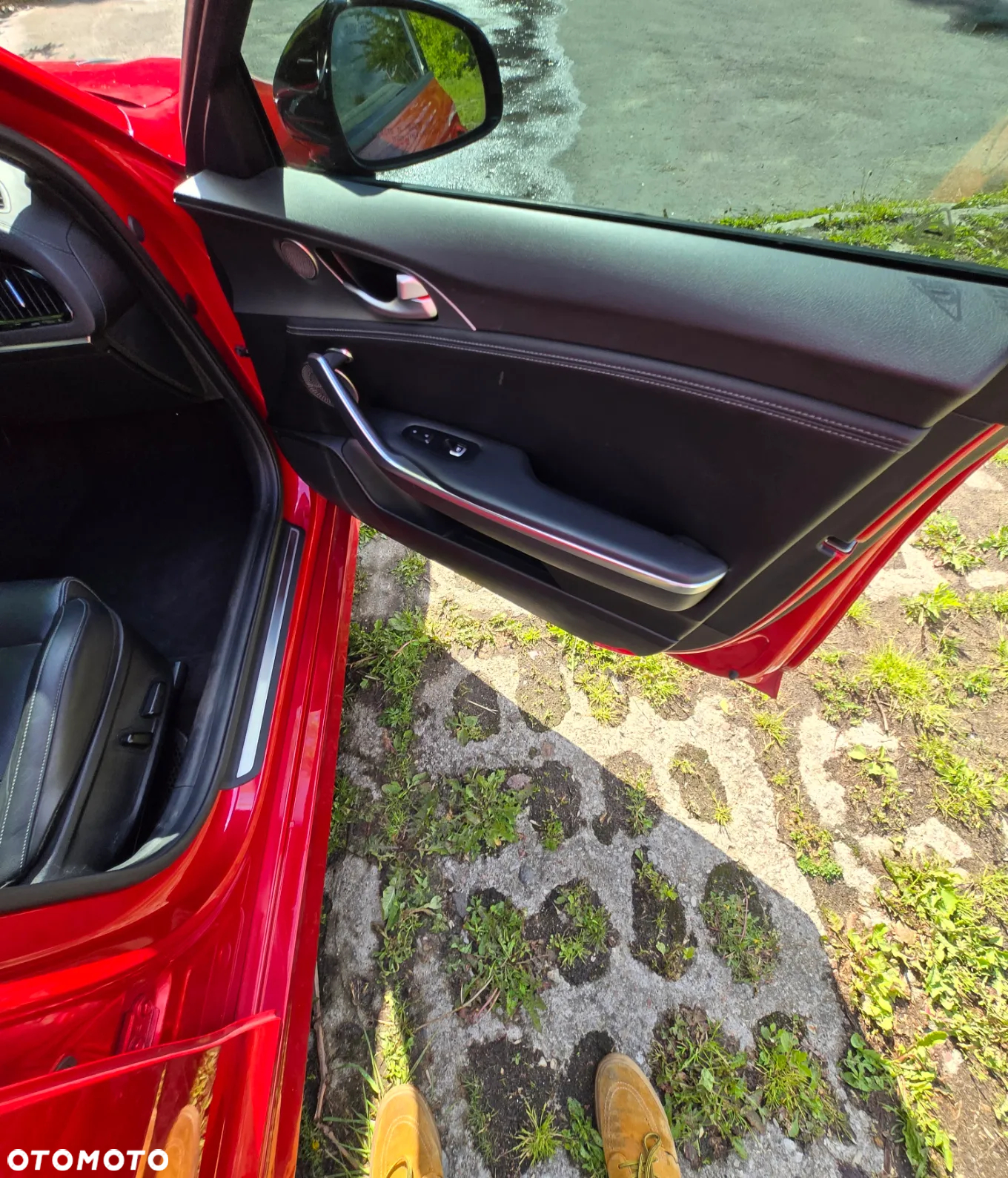 Kia Stinger - 14