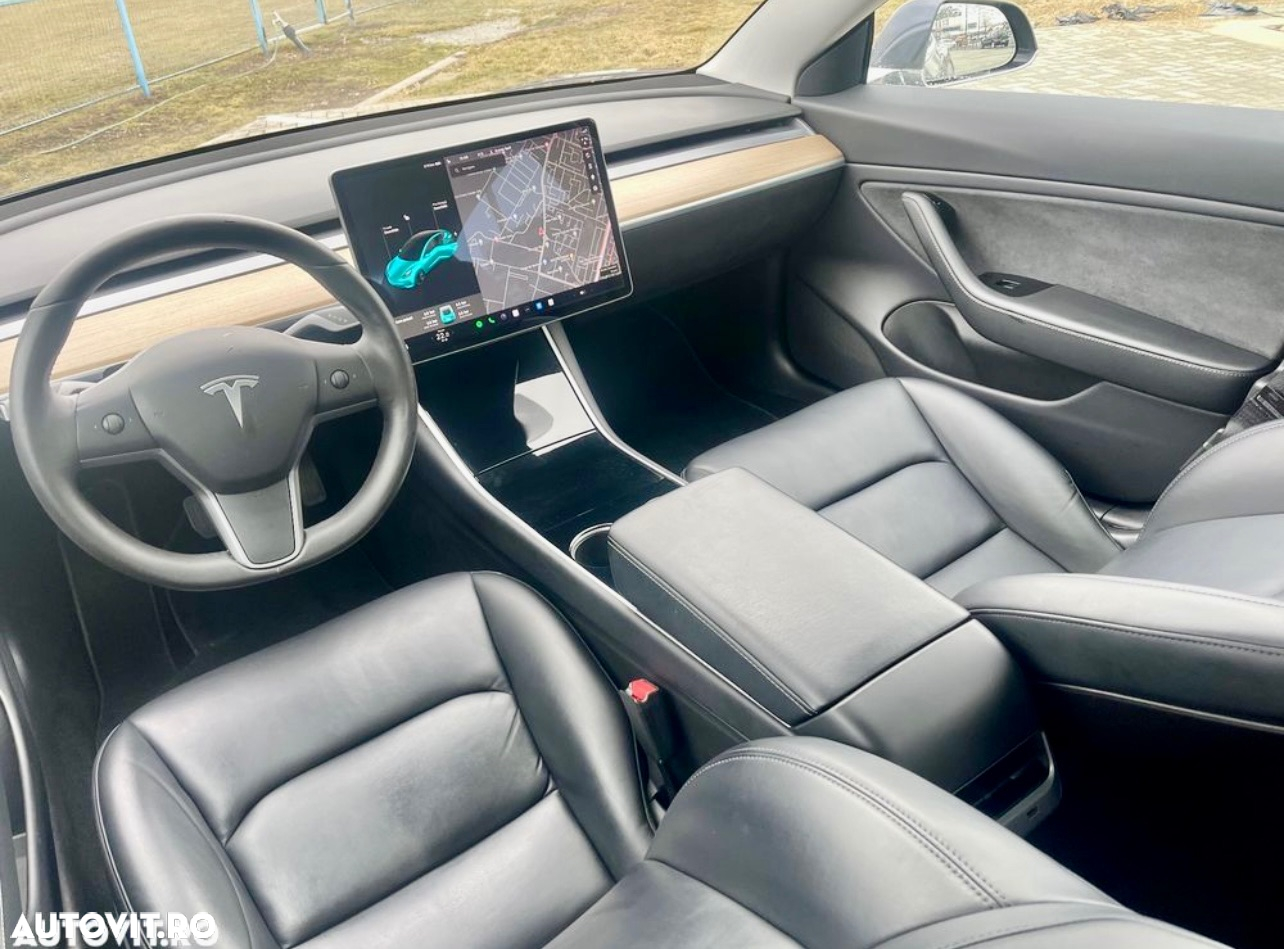 Tesla Model 3 Langstreckenbatterie Allradantrieb Dual Motor Performance - 4