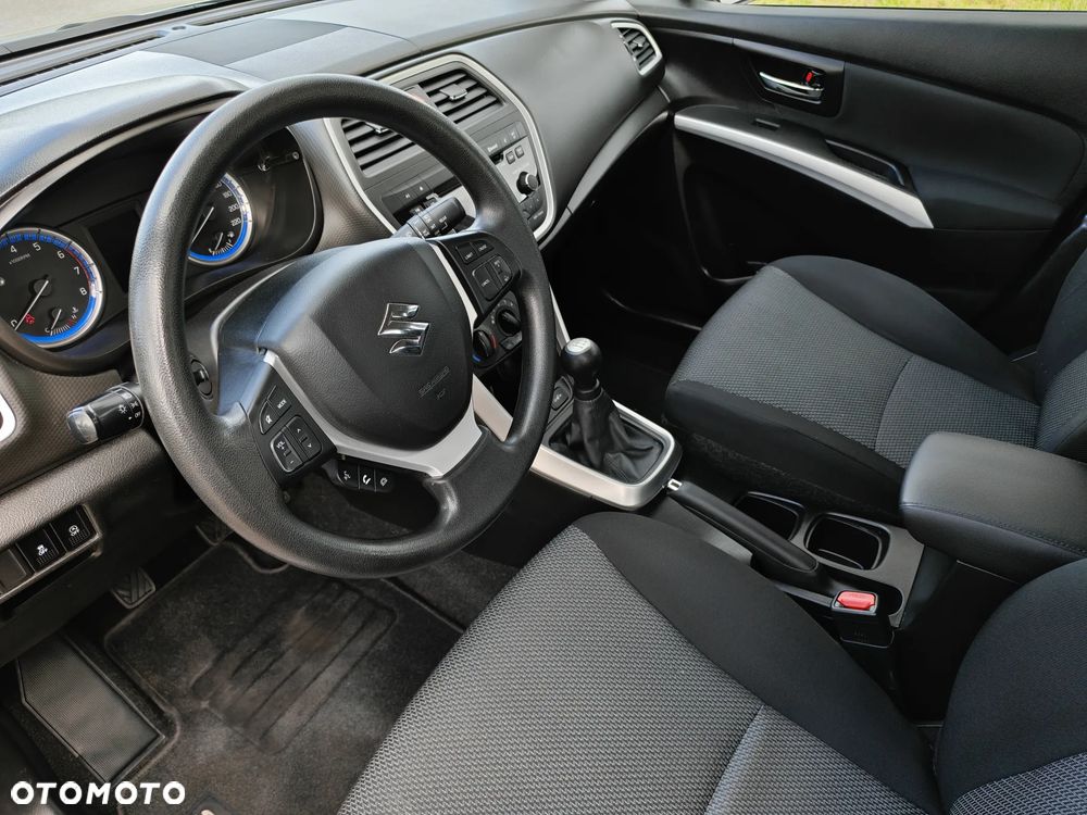 Suzuki SX4 S-Cross 1.6 VVT 4x2 Comfort - 23