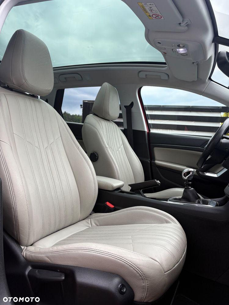Peugeot 308 BlueHDi 120 Stop & Start Business-Line - 11