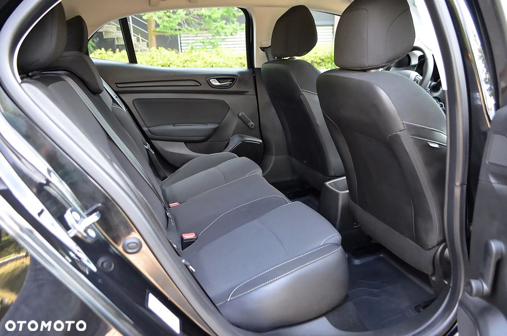 Renault Megane 1.6 SCe Business - 18