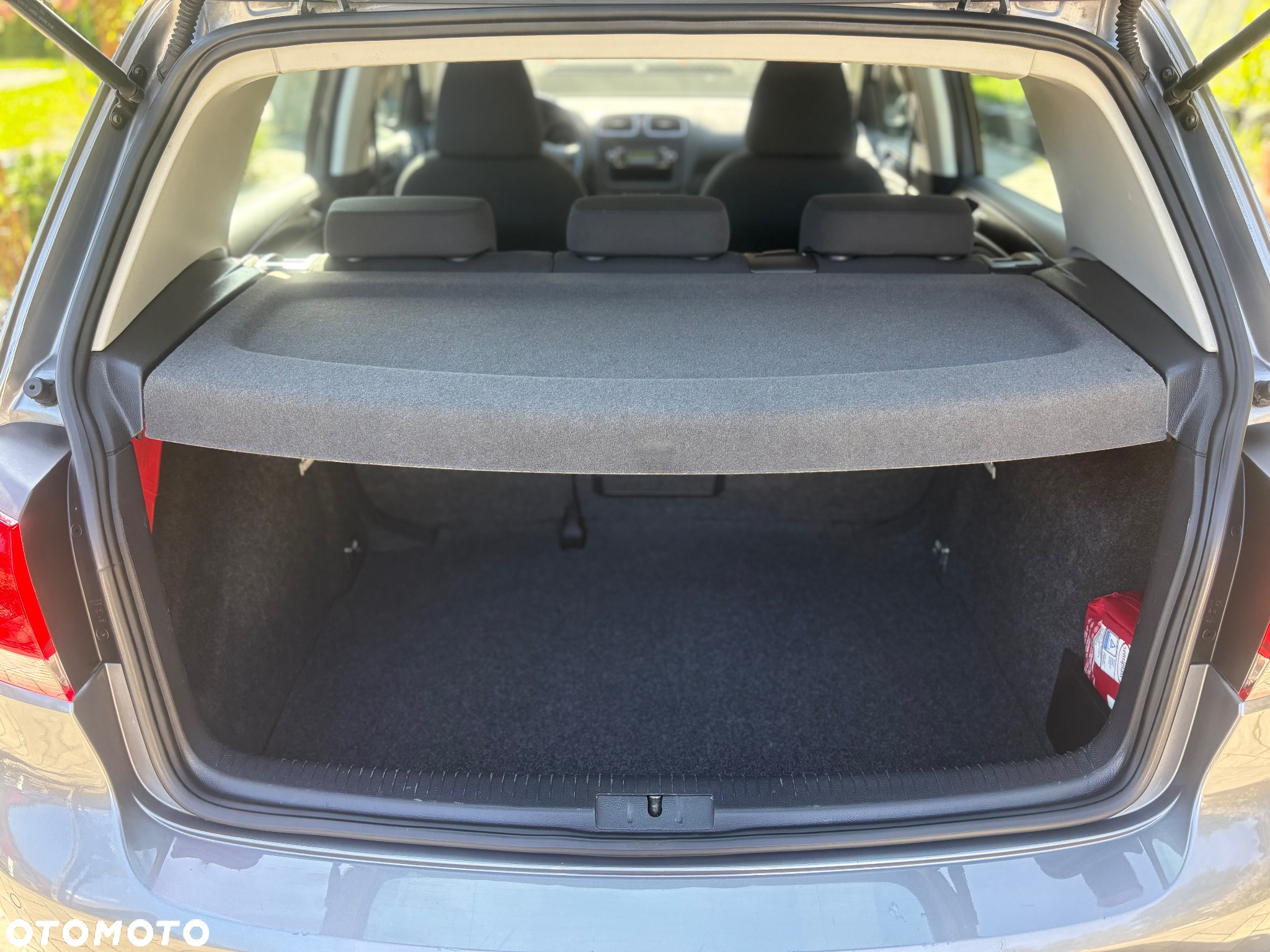 Volkswagen Golf - 16