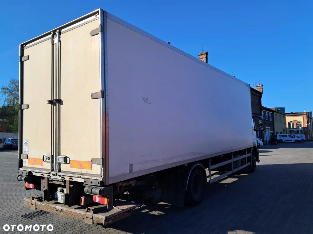 Mercedes-Benz AXOR 1828 - 7