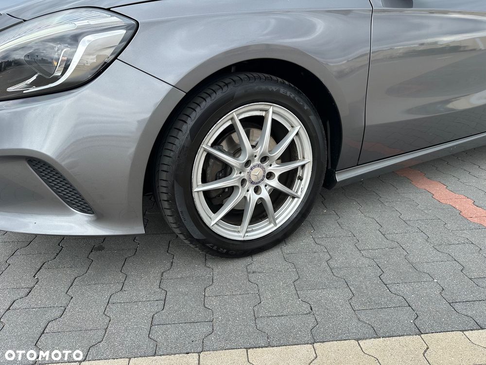 Mercedes-Benz Klasa A 200 7G-DCT AMG Line - 10
