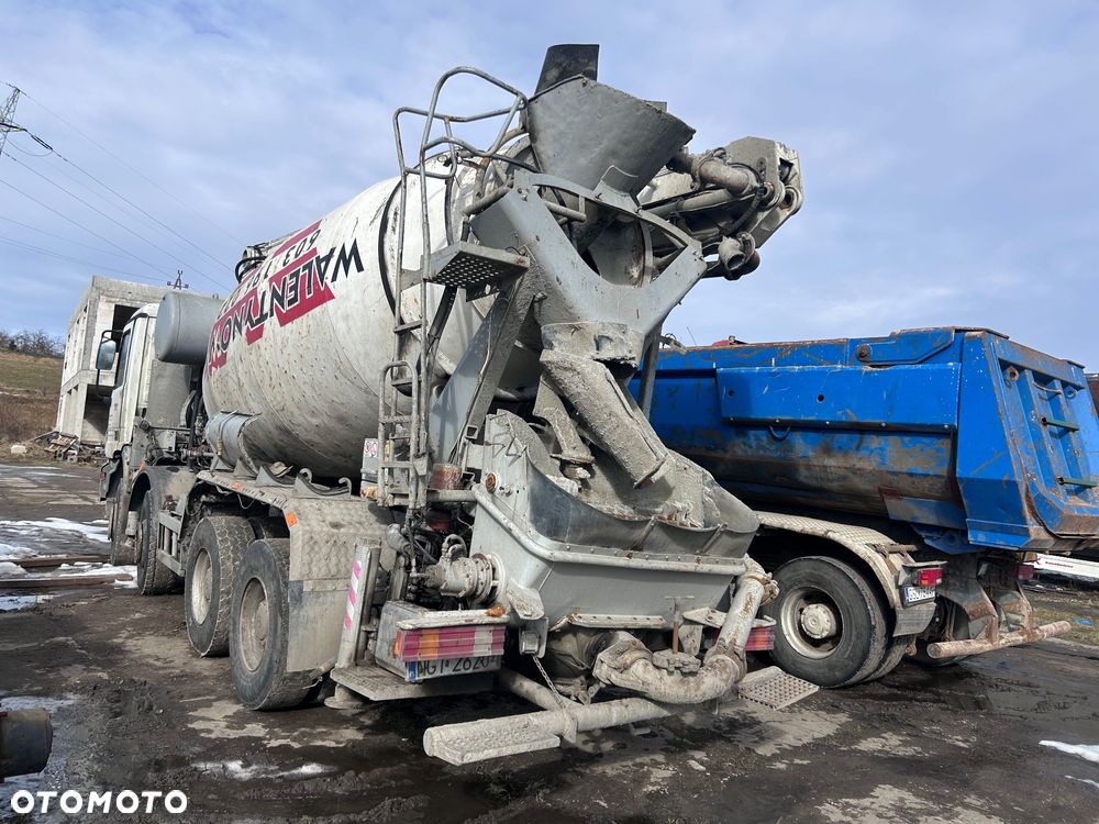 Mercedes-Benz Actros 3235 - 4