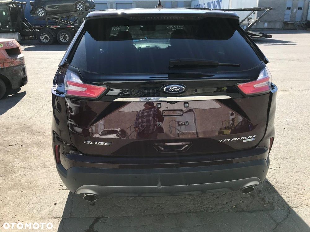 Ford Edge 2.0 EcoBlue Twin-Turbo 4WD Titanium - 25