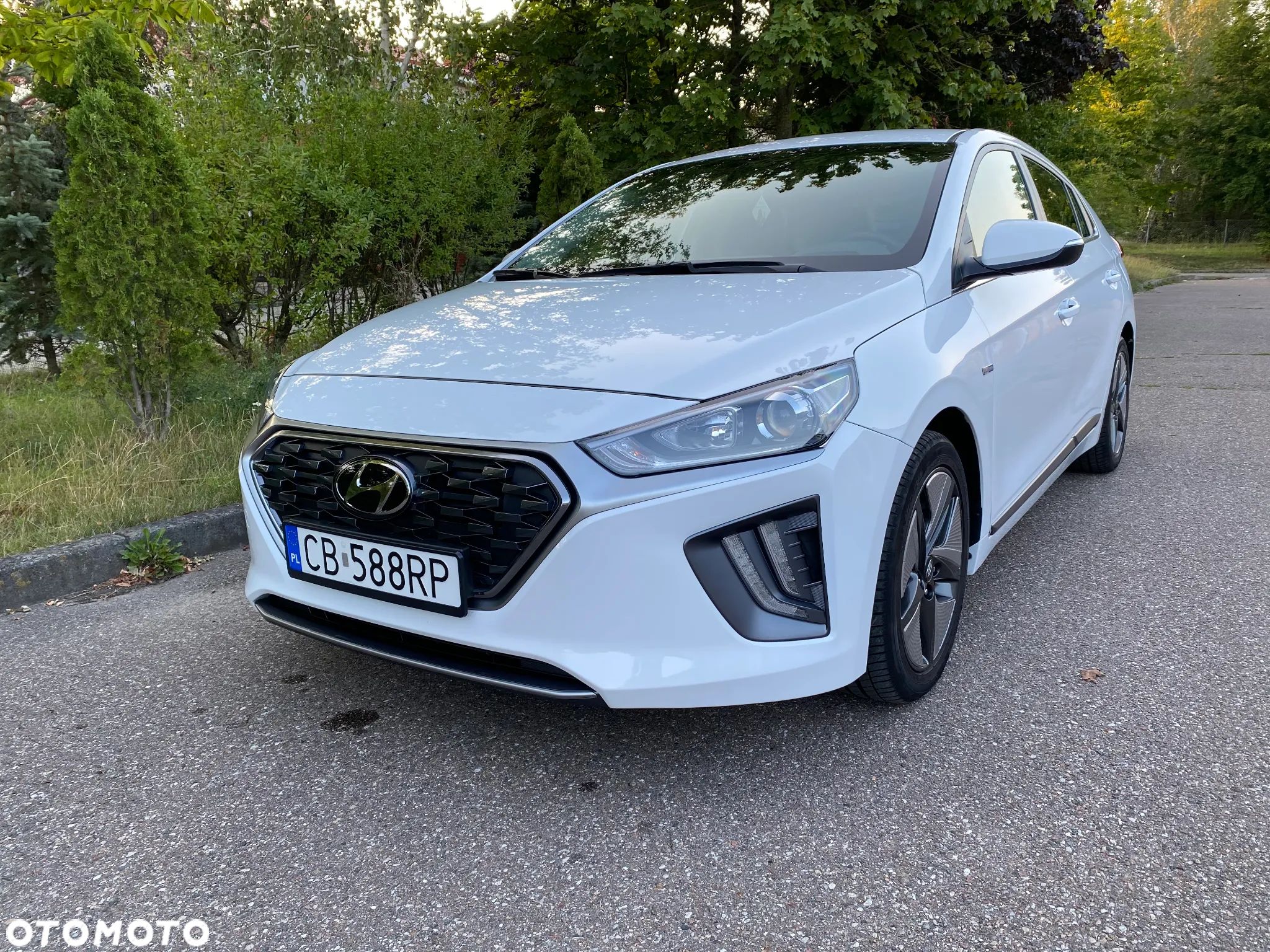 Hyundai IONIQ Hybrid 1.6 GDI - 1