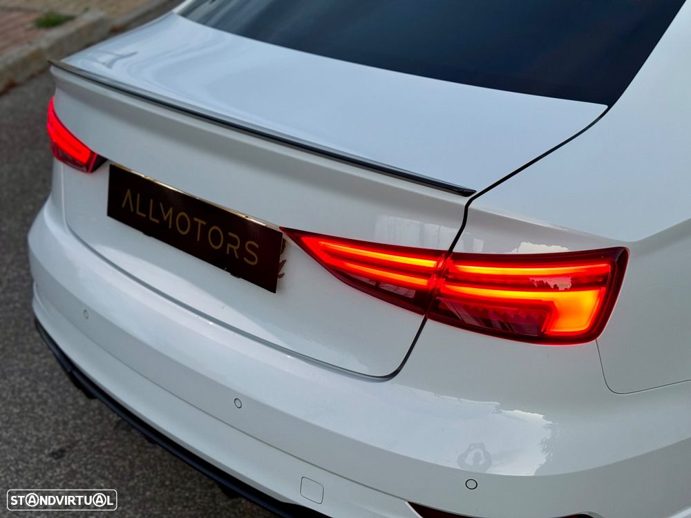 Audi RS3 Limousine 2.5 TFSI quattro S tronic - 15