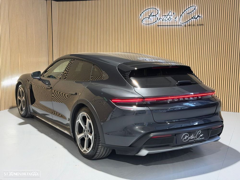 Porsche Taycan Cross Turismo 4 - 4