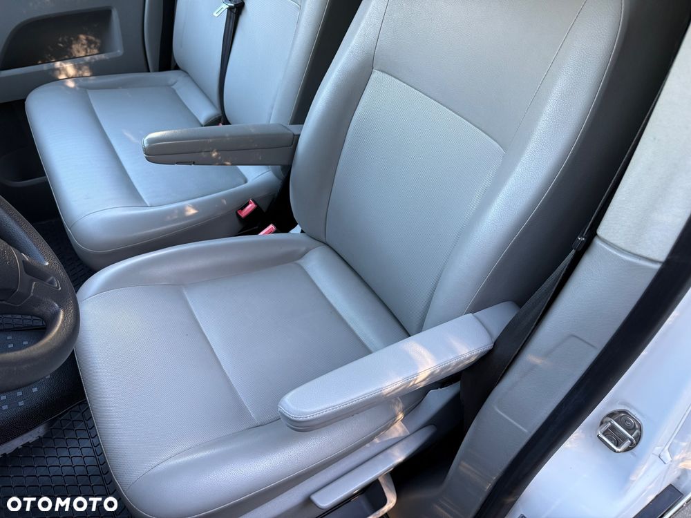 Volkswagen Caravelle L2 Comfortline Mixt 4Motion - 37