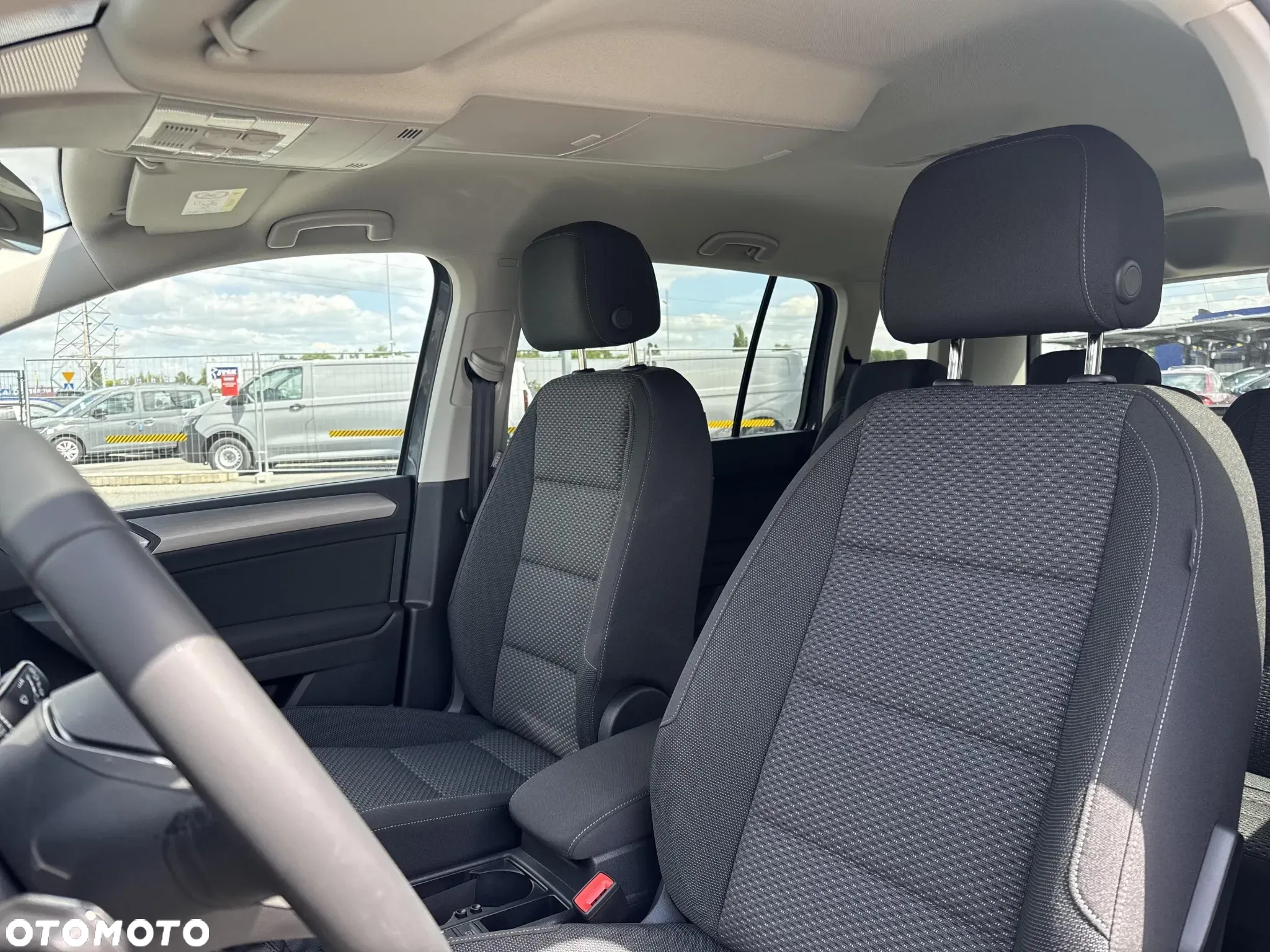 Volkswagen Touran 1.5 TSI EVO Special Edition DSG - 11