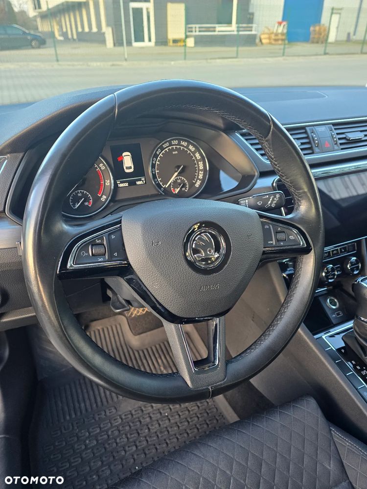 Skoda Superb 1.5 TSI Style DSG - 5