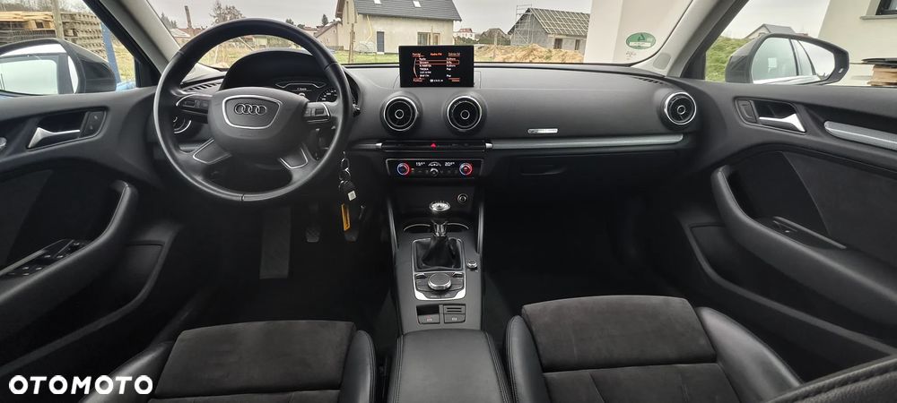 Audi A3 Sportback - 19