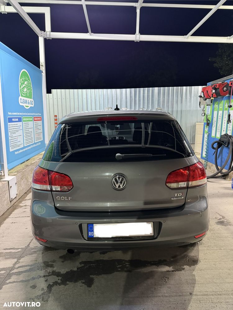 Volkswagen Golf 1.6 TDI DPF DSG Trendline - 6