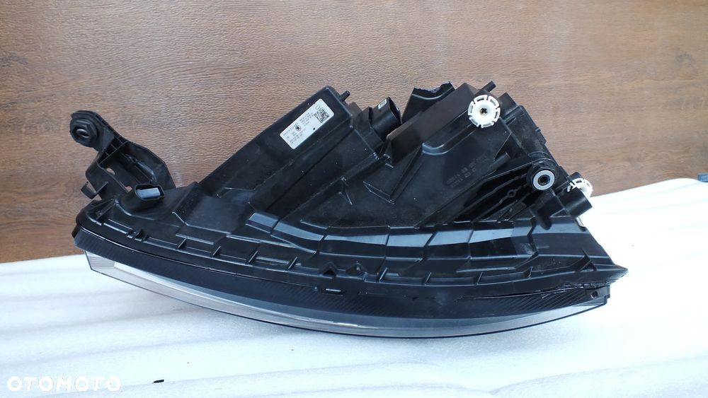 Lampa przednia lewa Skoda Kamiq Lift Led - 6
