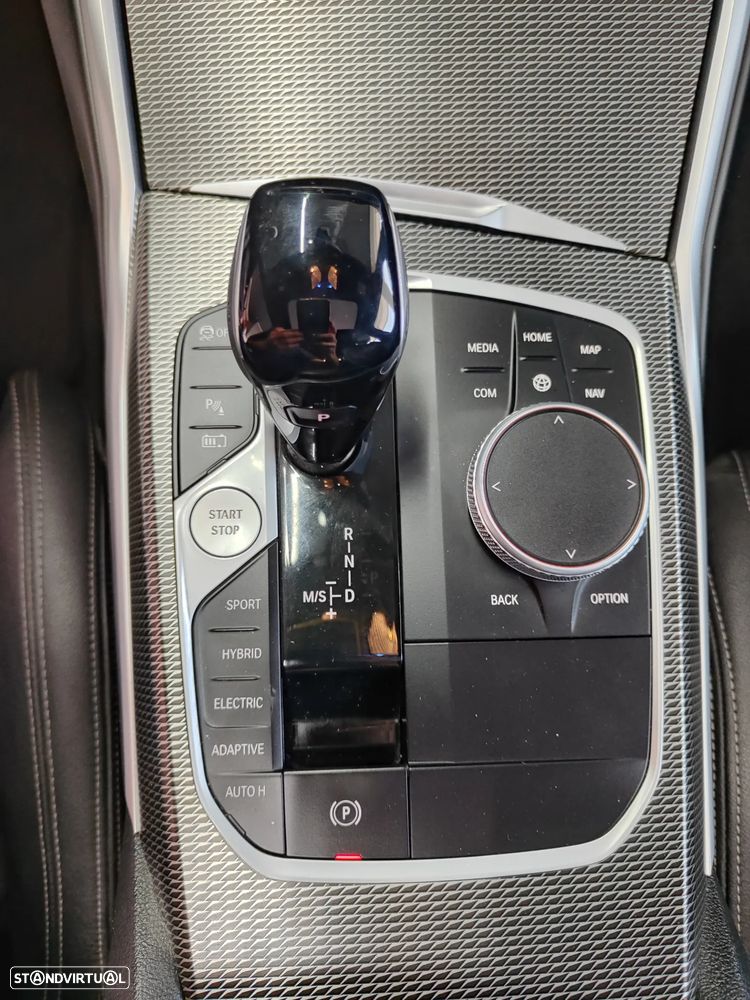BMW 330 e Aut. M Sport - 33