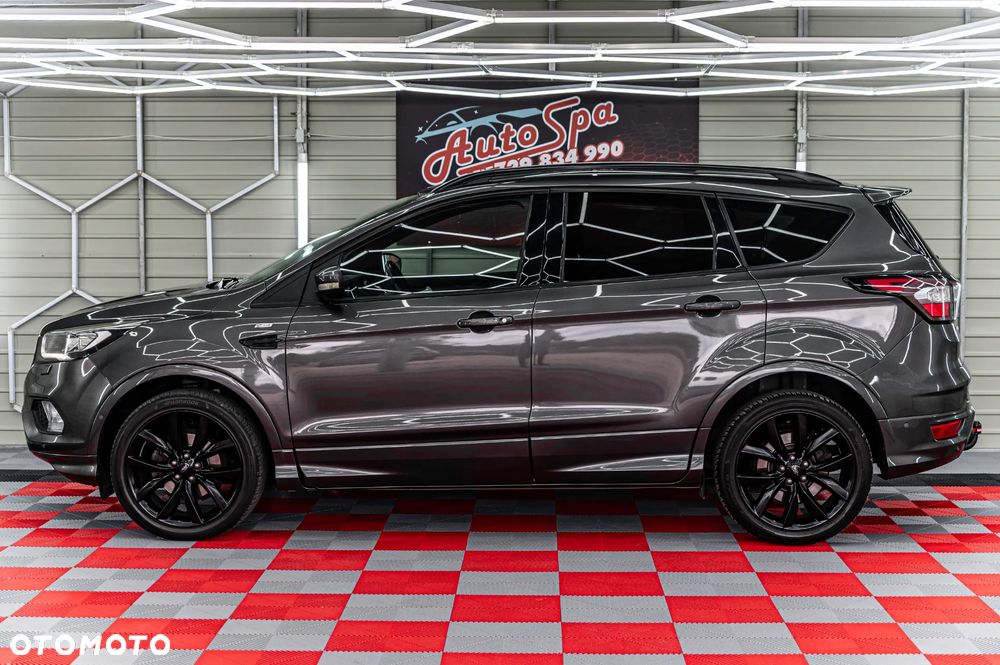 Ford Kuga 1.5 EcoBoost 2x4 ST-Line - 15