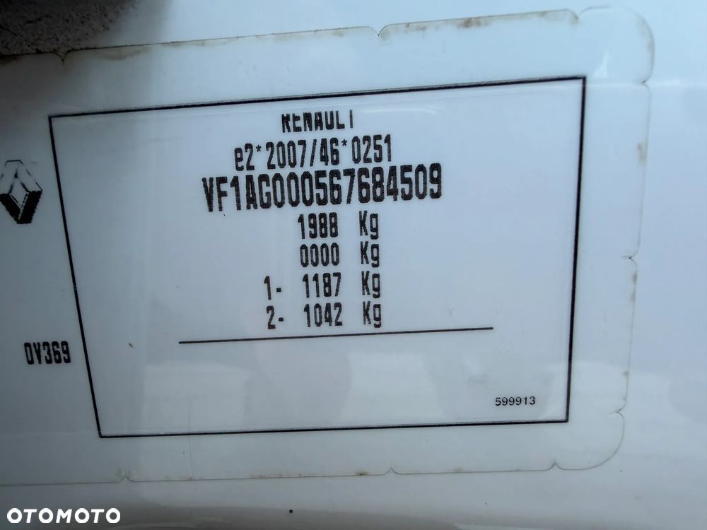 Renault Zoe - 36