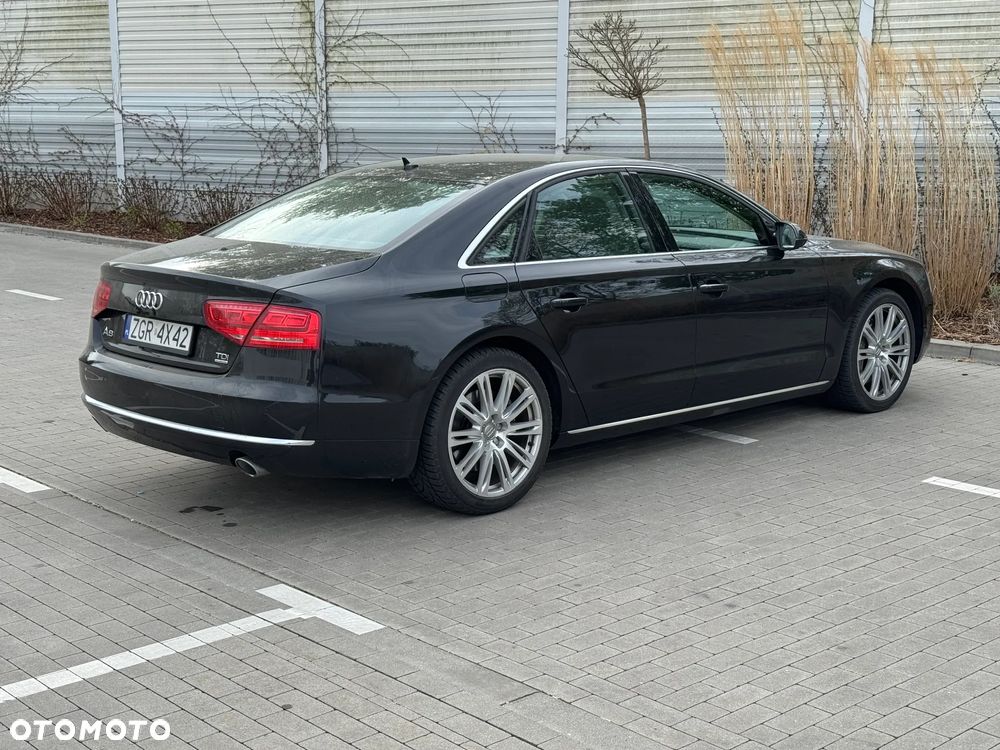 Audi A8 4.2 TDI Quattro - 10