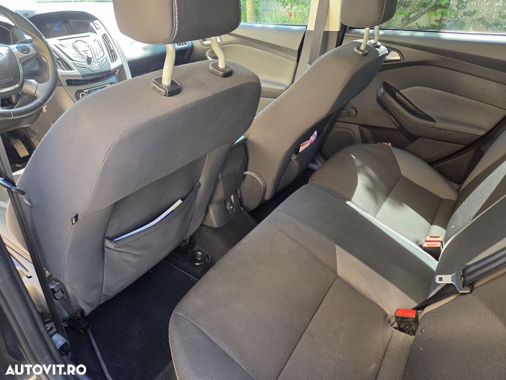 Ford Focus - 4