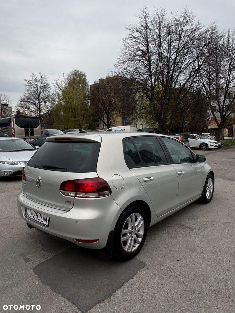 Volkswagen Golf 1.4 TSI Comfortline DSG - 6