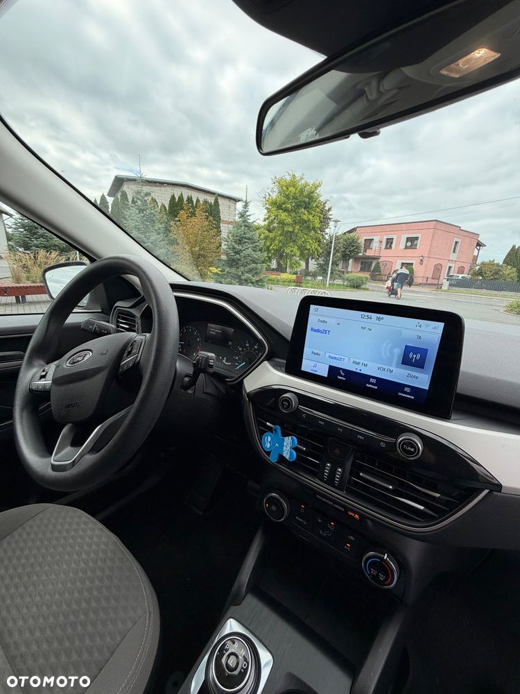 Ford Kuga - 9