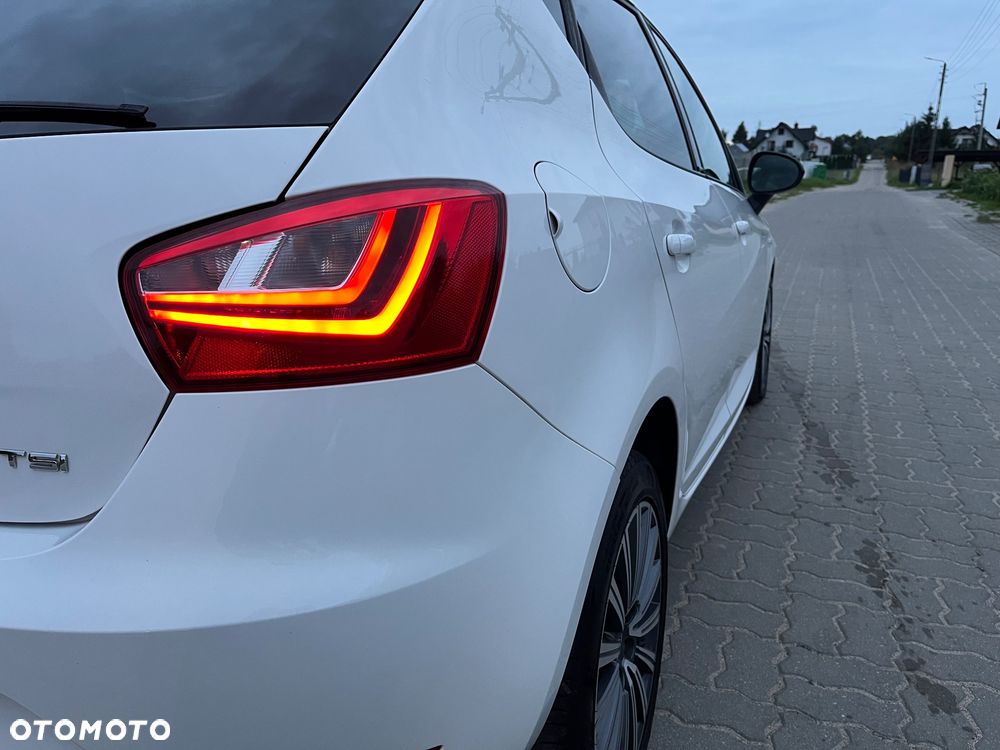 Seat Ibiza 1.2 TSI CONNECT - 14