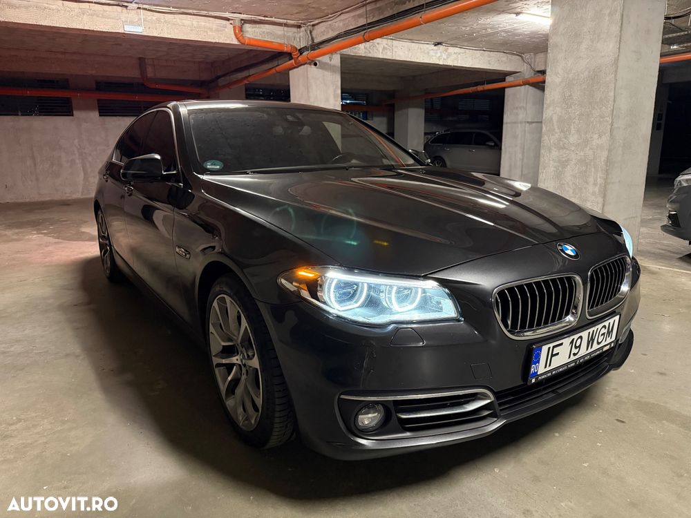 BMW Seria 5 520d Aut. Luxury Line - 1