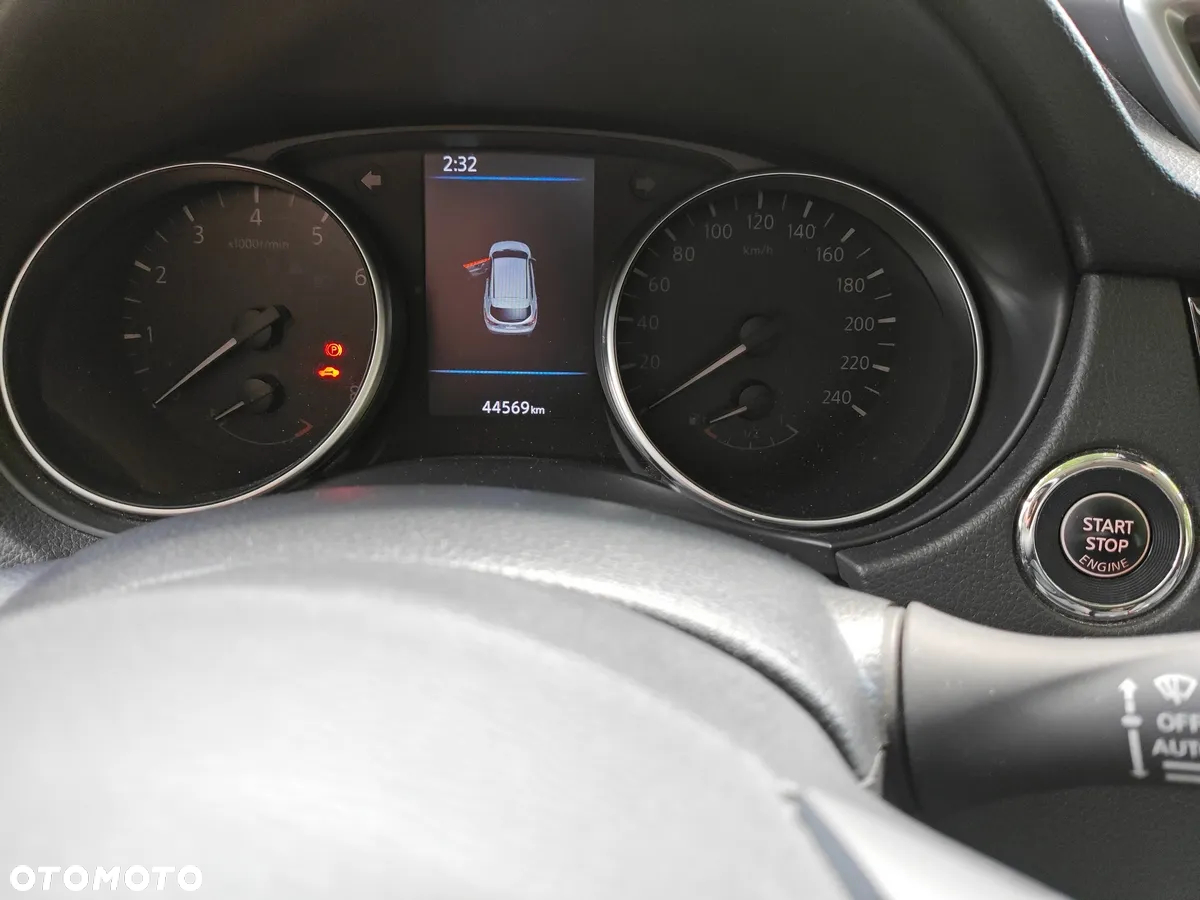Nissan Qashqai 1.3 DIG-T N-Connecta - 20