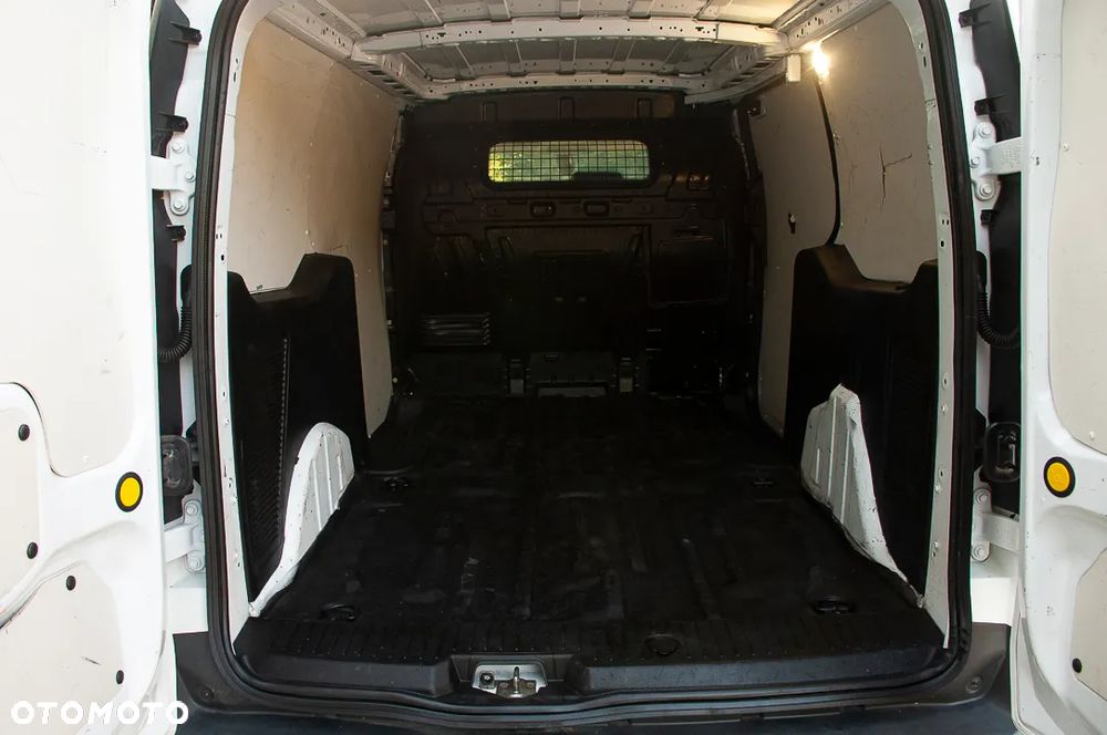 Ford Transit Connect - 22