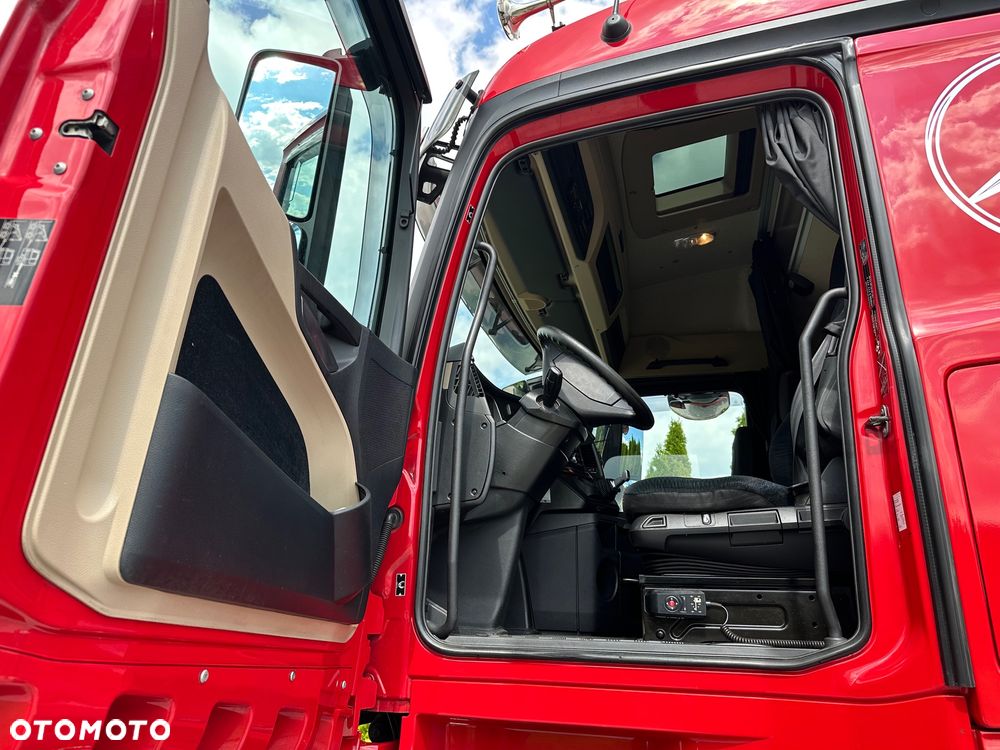 Mercedes-Benz / ACTROS / 1846 / 198 tys.km./ - 39
