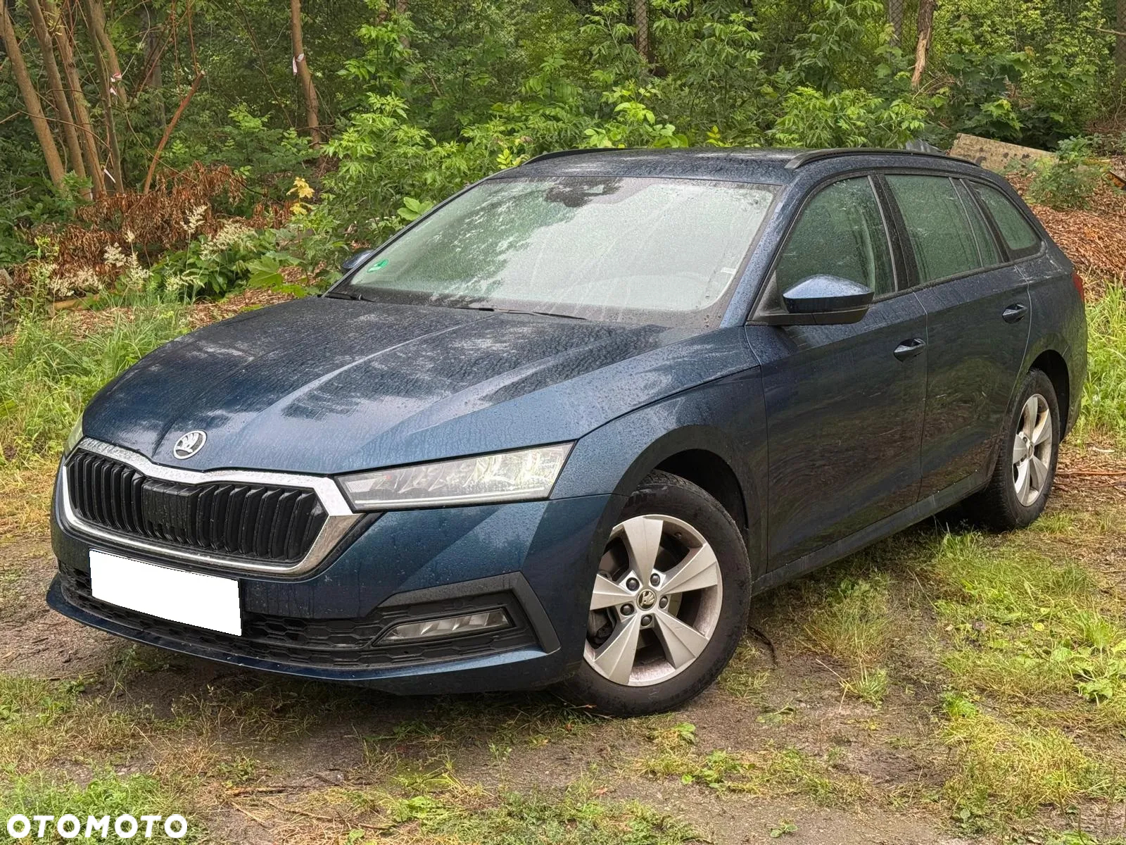 Skoda Octavia Combi 2.0 TDI DSG Ambition - 2