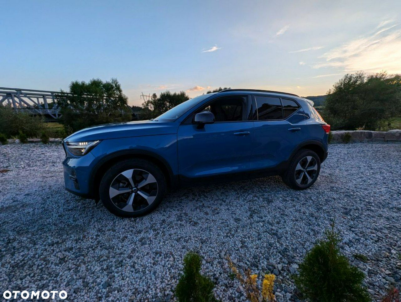 Volvo XC 40 B3 Plus Dark - 15
