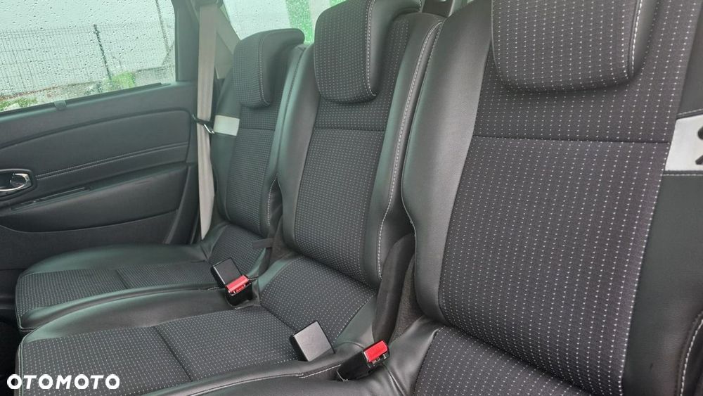 Renault Grand Scenic - 23