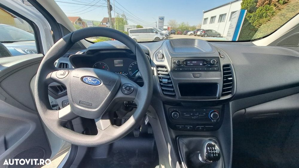 Ford Transit Connect - 7