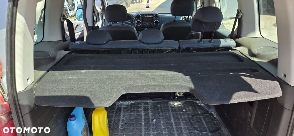 PARTNER II BERLINGO II lampa prawy tył - 7