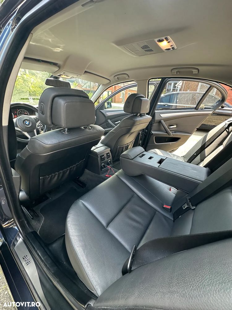BMW Seria 5 520i Aut. Edition Exclusive - 16