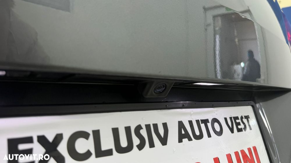 Volkswagen Sharan 2.0 TSI DSG Highline - 35