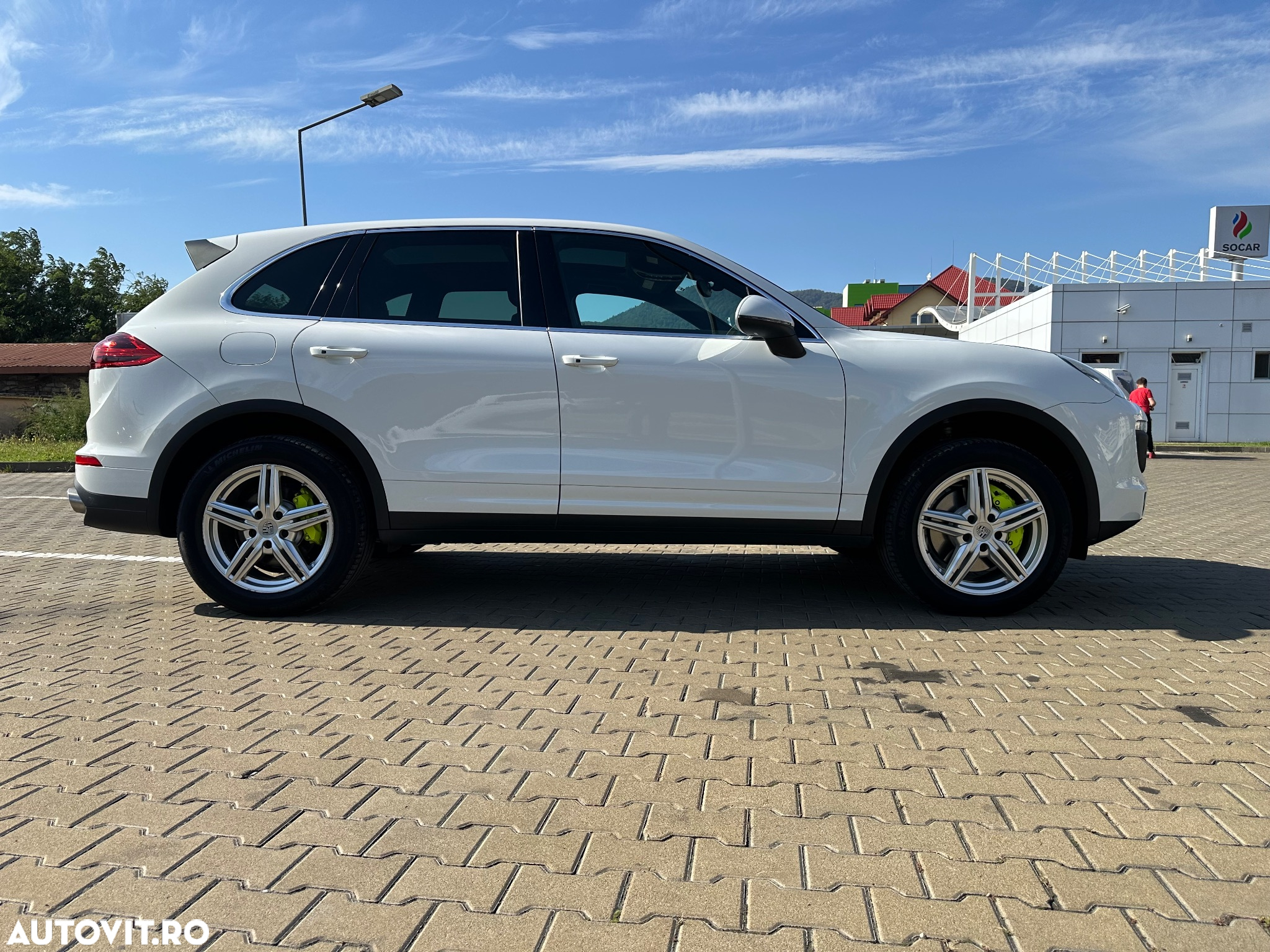 Porsche Cayenne S Hybrid Tiptronic S - 6
