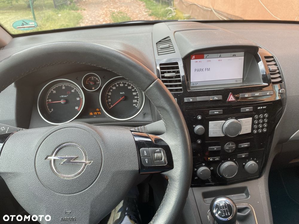 Opel Zafira - 6