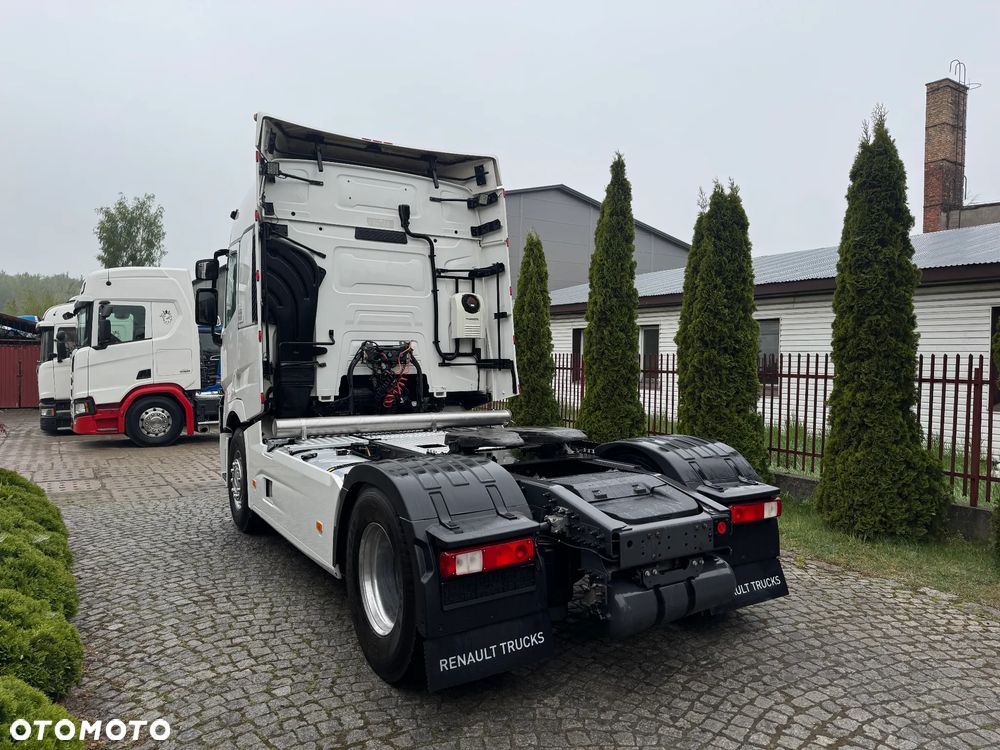 Renault T480 - 4