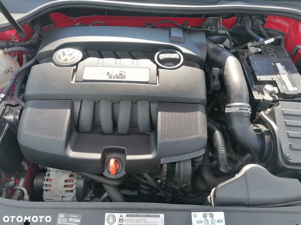 Volkswagen Golf 1.6 Team - 16